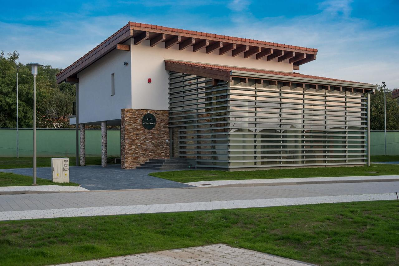 Theodora Golf Club Hotel Alba Iulia Buitenkant foto